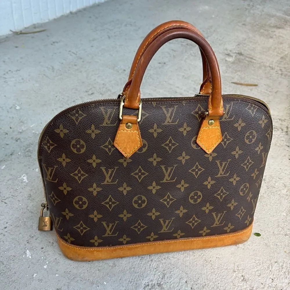 Louis Vuitton Alma bag